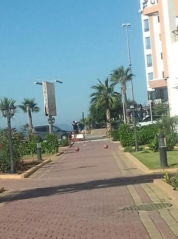 La Joie Hotel Tangier Exterior photo